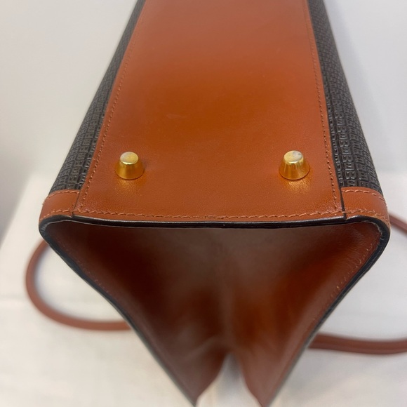 Bally Signature Leather Brown and Black Handbag Made In Italy Unbranded Dust Bag - Picture 13 of 16